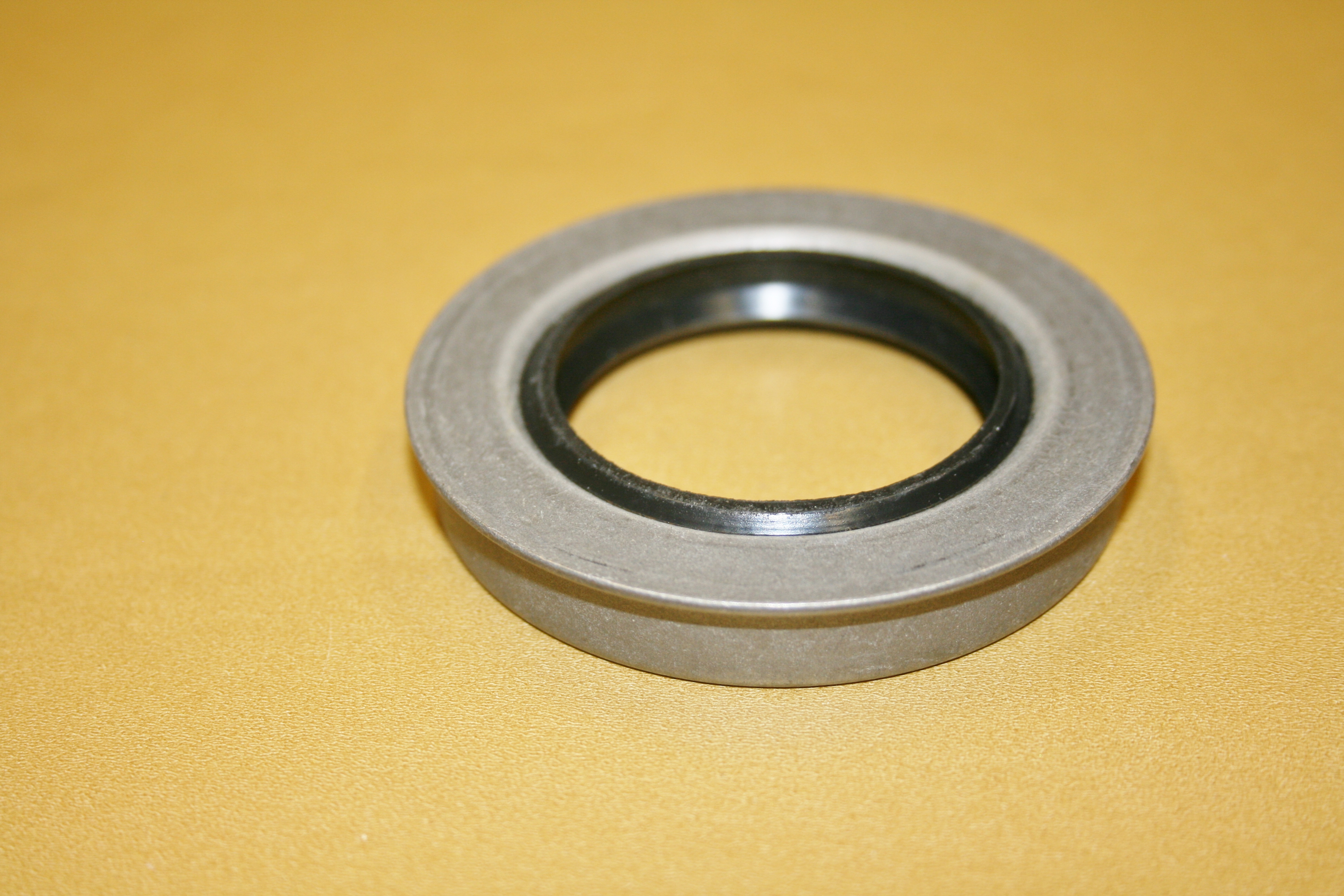 Lenco CS1/CS2/CS3 Front Transmission Seal