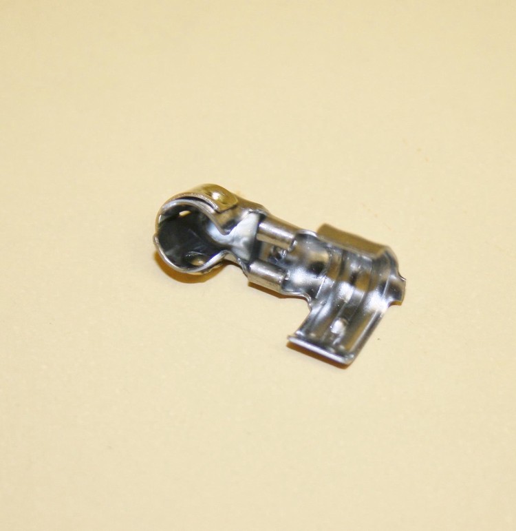MSD Spark Plug Wire Terminals – 8.5mm Dual Crimp 90 Degree – 8 Pack (34615-8)
