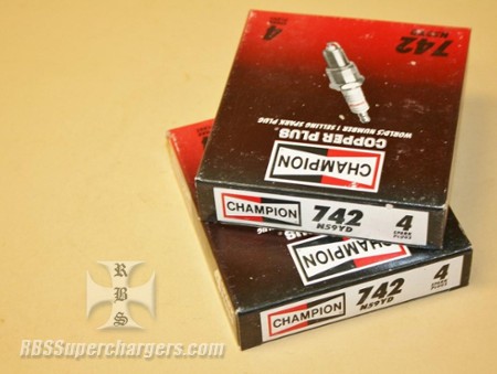 Used Champion #N59YD 14mm Spark Plug (7012-0090)